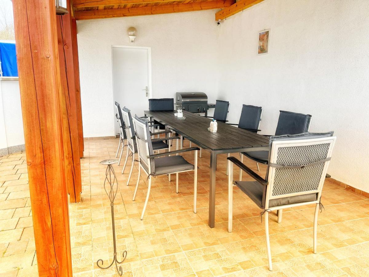 Apartmany Slunecnice Konstantinovy Lázně エクステリア 写真